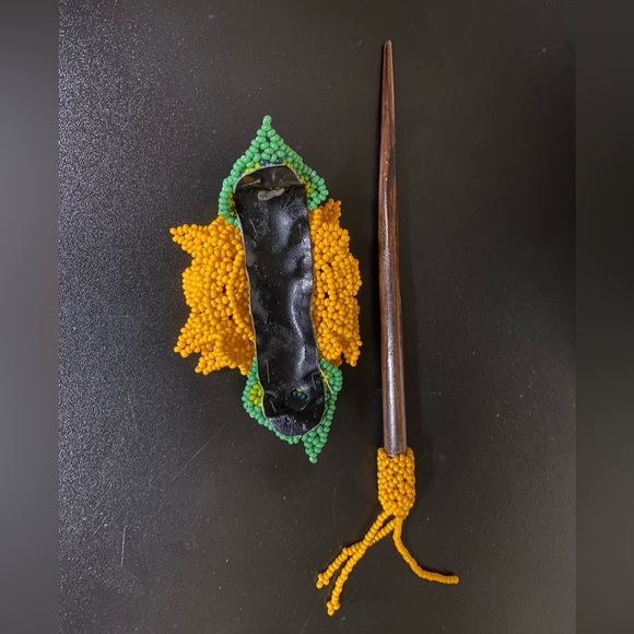 Orange Beaded Hair Wooden Stick Flower accessories - Picture 7 of 11